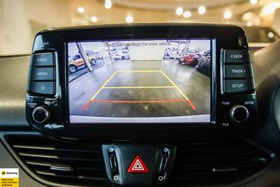 2021 Hyundai i30 - Thumbnail