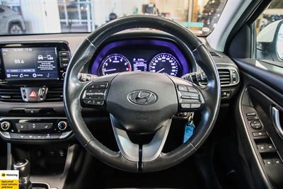 2021 Hyundai i30 - Thumbnail