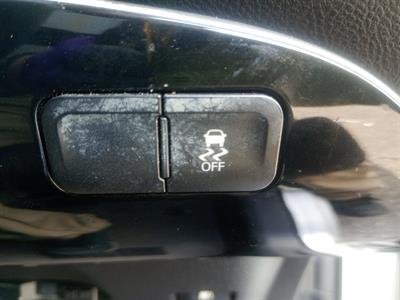 2017 Toyota Prius - Thumbnail