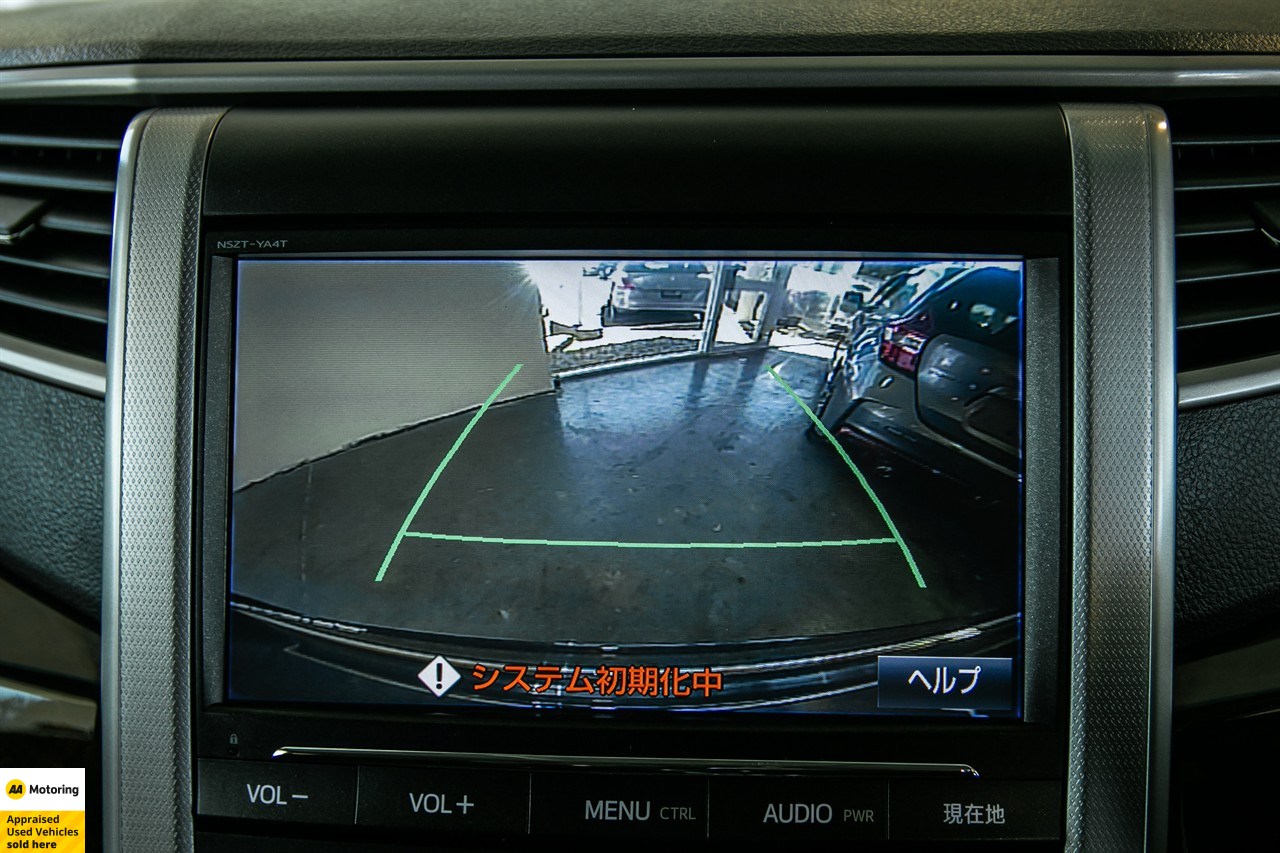 2014 Toyota Vellfire