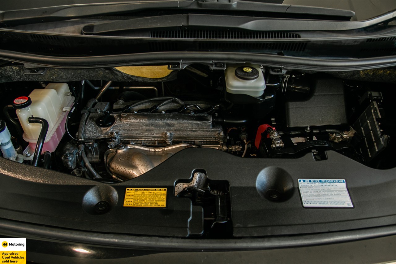 2014 Toyota Vellfire