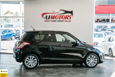 2013 Suzuki Swift - Thumbnail