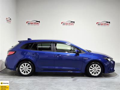 2019 Toyota Corolla - Thumbnail