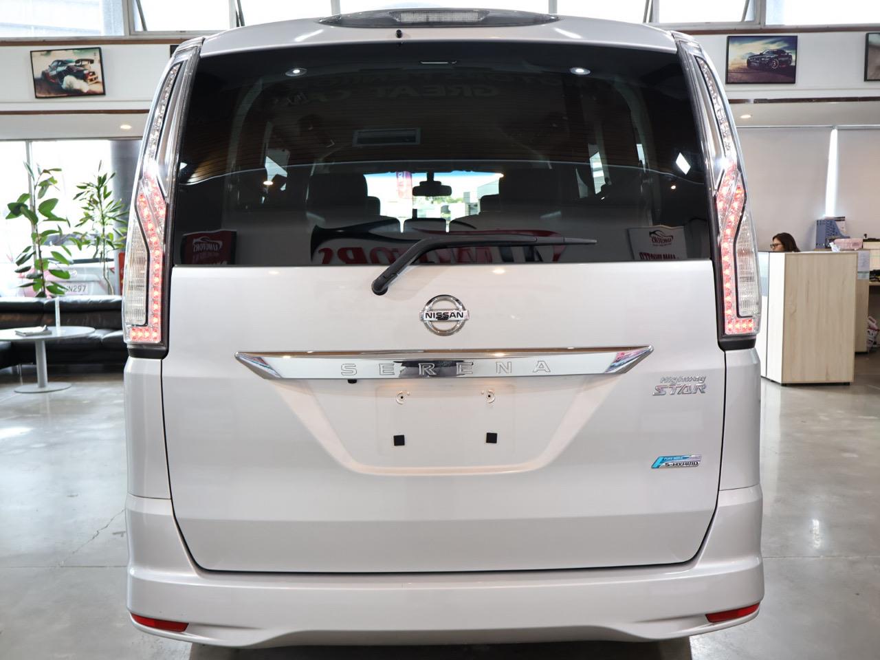 2015 Nissan Serena