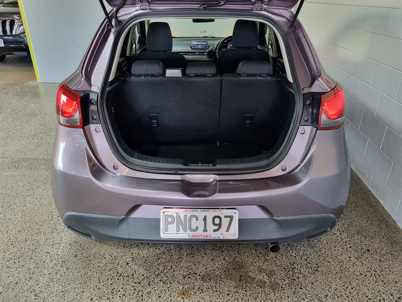 2015 Mazda Demio
