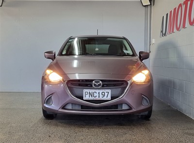 2015 Mazda Demio - Thumbnail