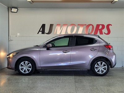 2015 Mazda Demio - Thumbnail