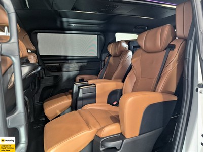 2024 Toyota Vellfire - Thumbnail