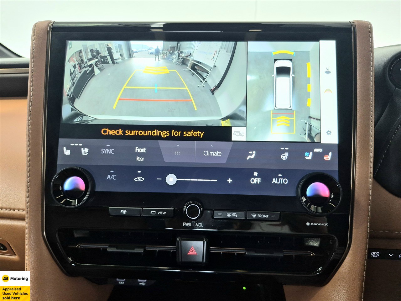 2024 Toyota Vellfire