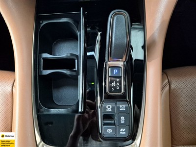 2024 Toyota Vellfire - Thumbnail