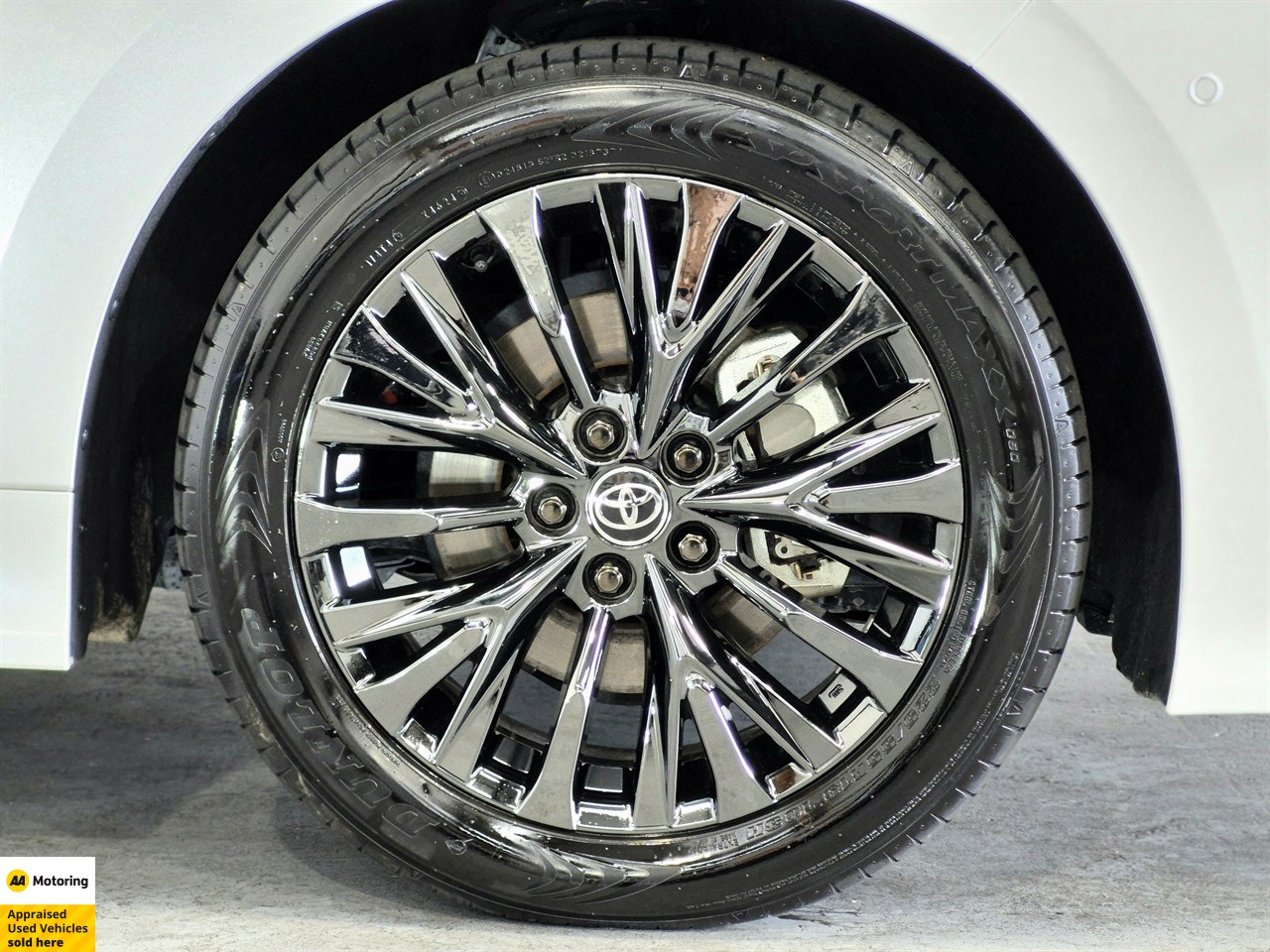 2024 Toyota Vellfire