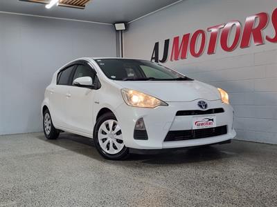 2013 Toyota Aqua - Thumbnail