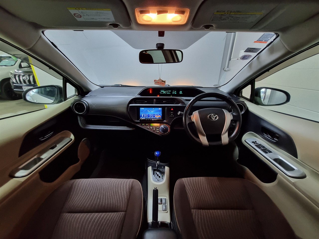 2013 Toyota Aqua
