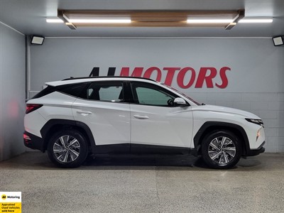 2022 Hyundai Tucson - Thumbnail