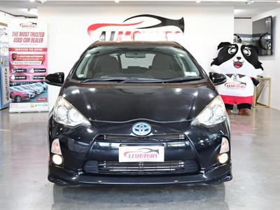 2013 Toyota Aqua - Thumbnail