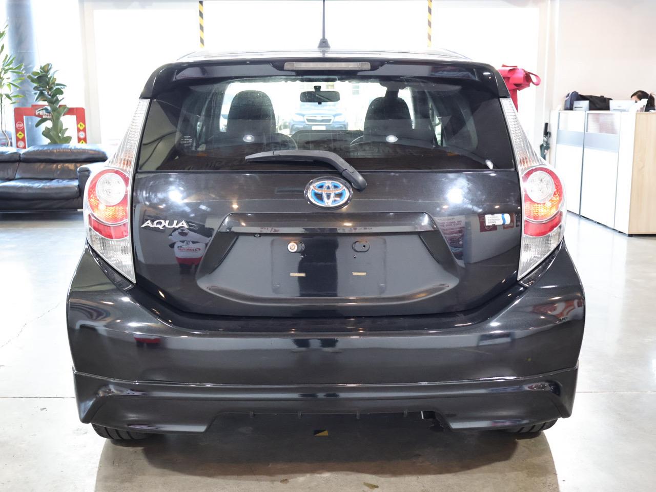 2013 Toyota Aqua