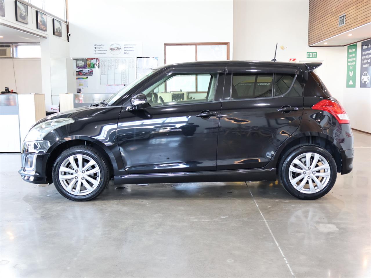 2013 Suzuki Swift