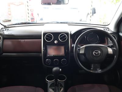 2009 Mazda Verisa - Thumbnail