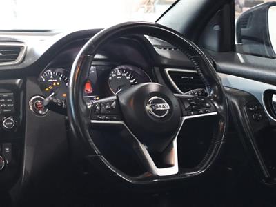 2019 Nissan Qashqai - Thumbnail