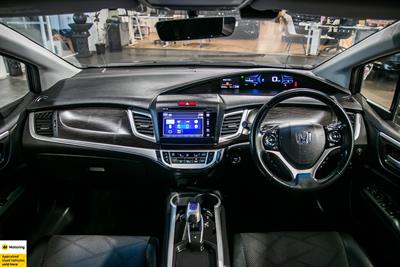 2015 Honda Jade - Thumbnail