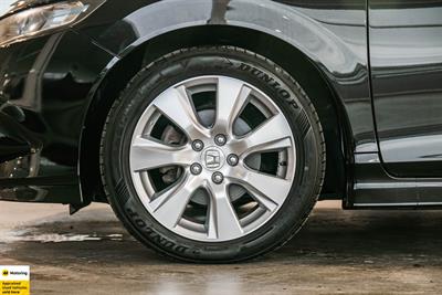 2015 Honda Jade - Thumbnail