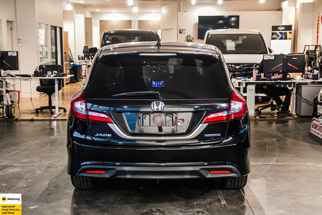 2015 Honda Jade