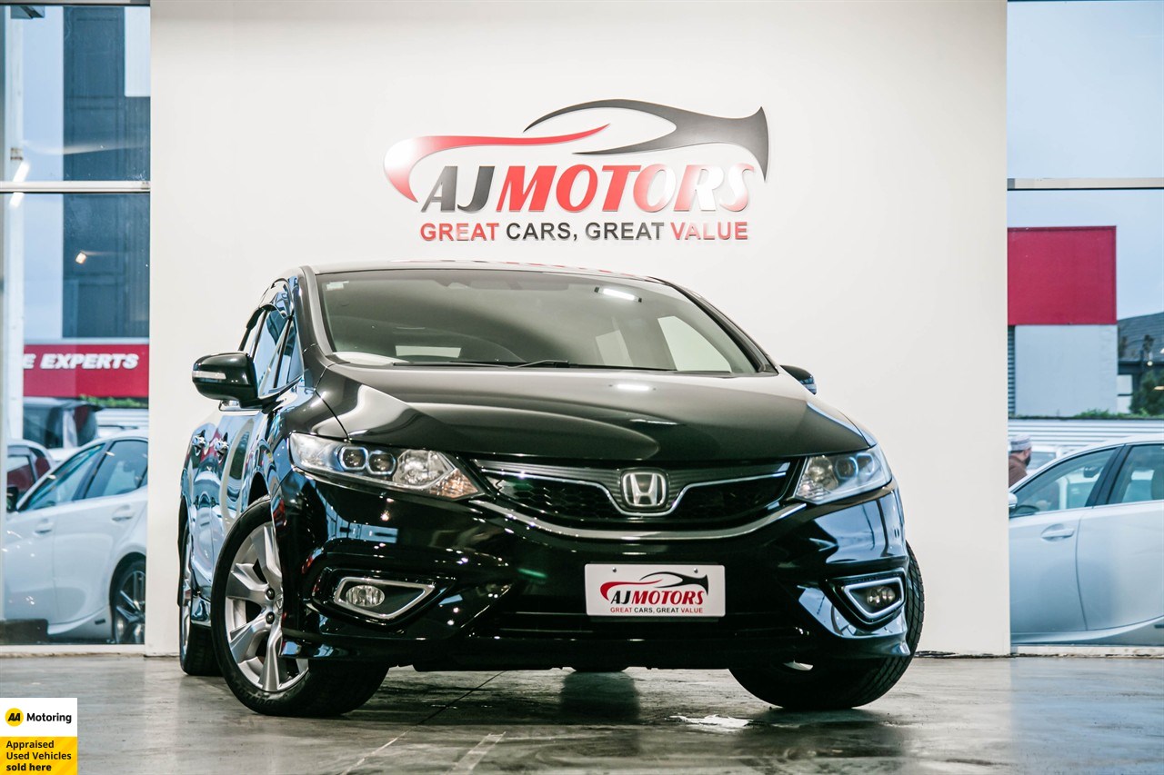 2015 Honda Jade