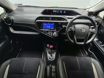 2014 Toyota Aqua - Thumbnail