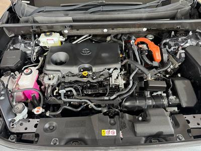 2021 Toyota RAV4 - Thumbnail