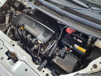 2013 Toyota Porte - Thumbnail