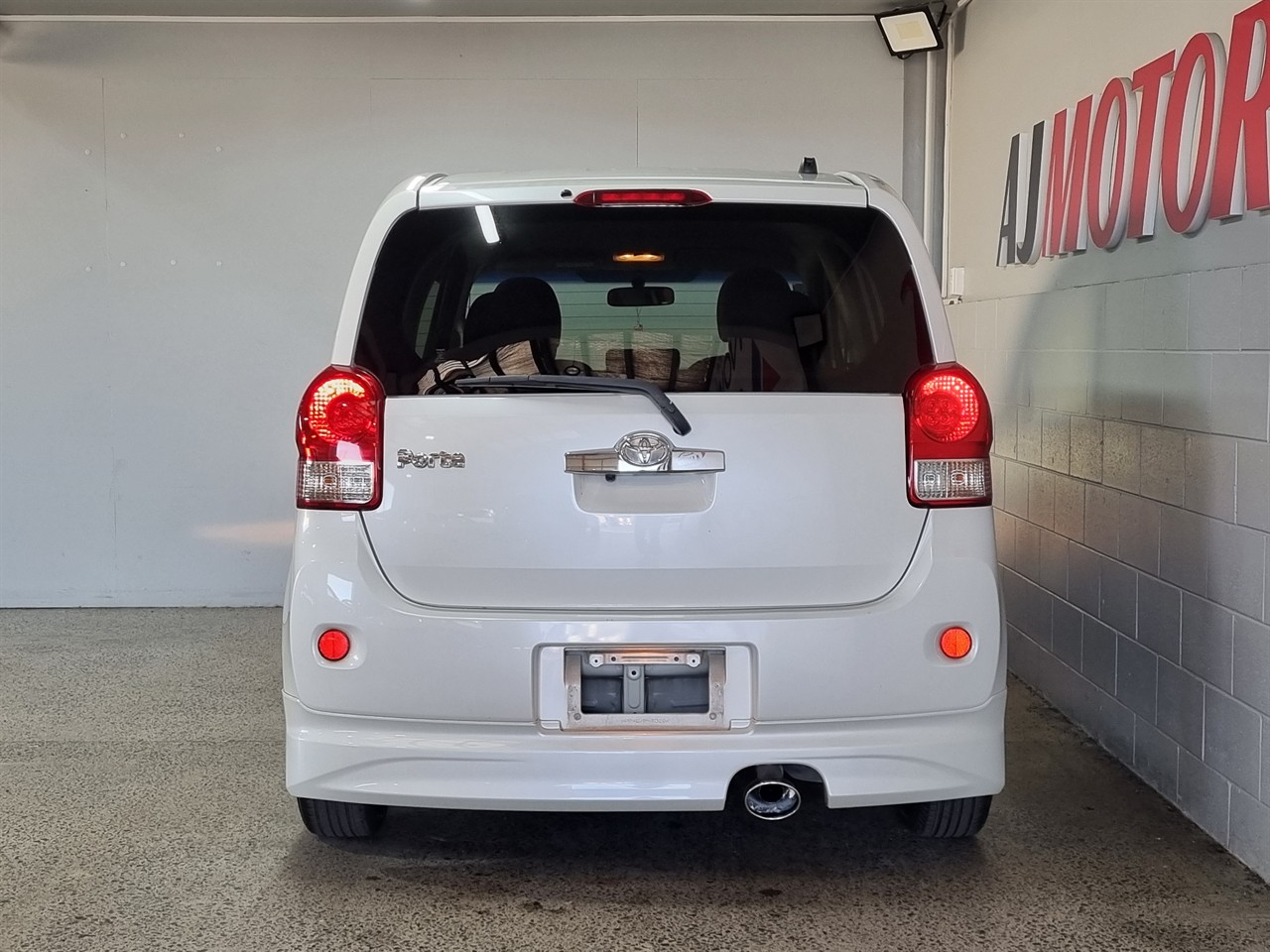 2013 Toyota Porte