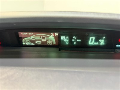 2014 Toyota Prius - Thumbnail