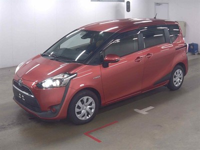 2015 Toyota Sienta - Thumbnail