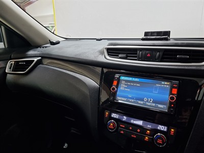 2014 Nissan X-Trail - Thumbnail