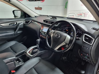 2014 Nissan X-Trail - Thumbnail