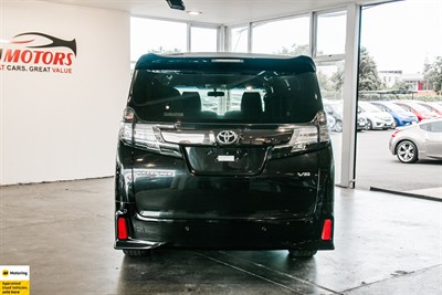 2017 Toyota Vellfire - Thumbnail