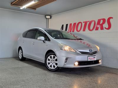 2013 Toyota Prius - Thumbnail