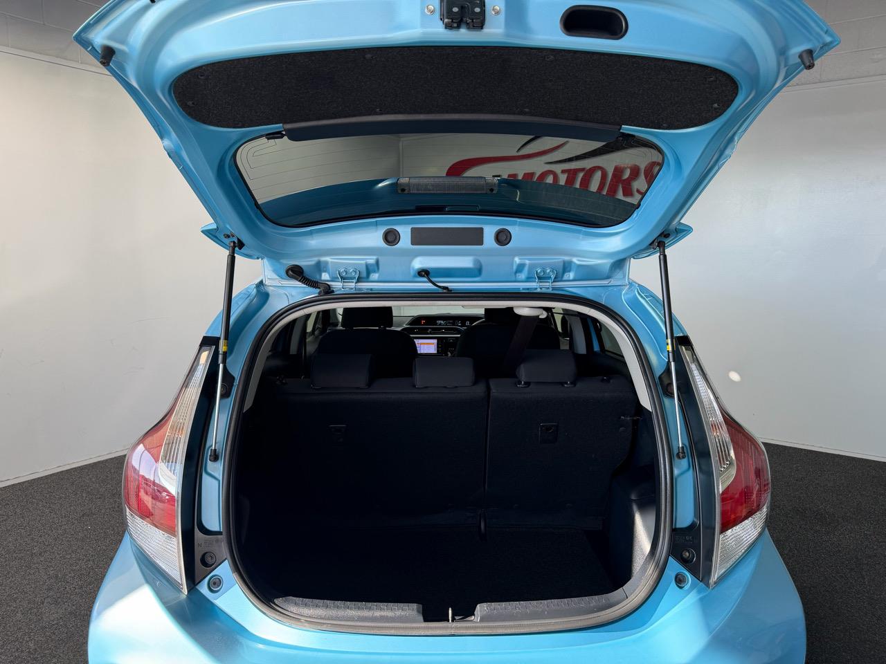 2015 Toyota Aqua