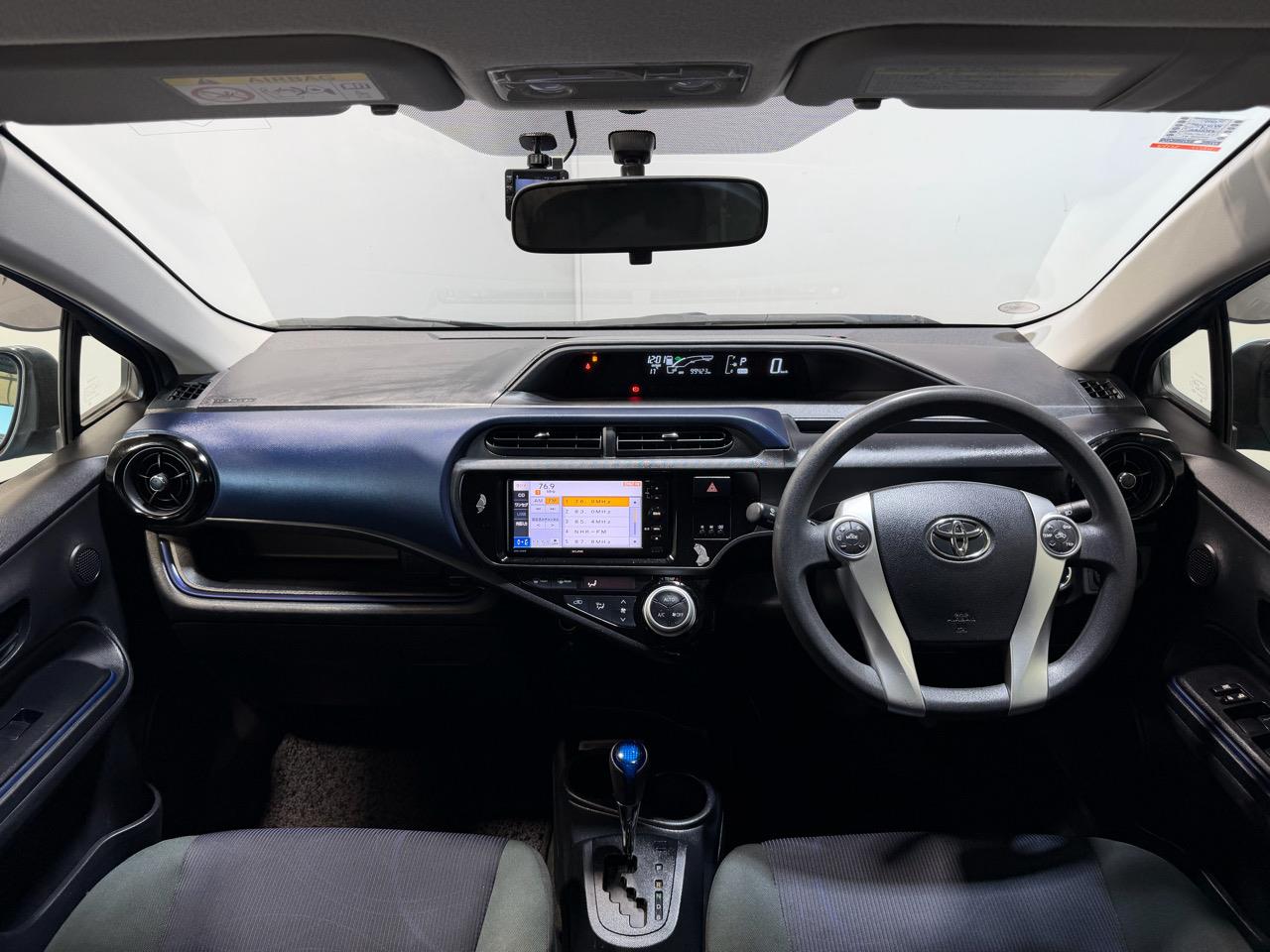 2015 Toyota Aqua