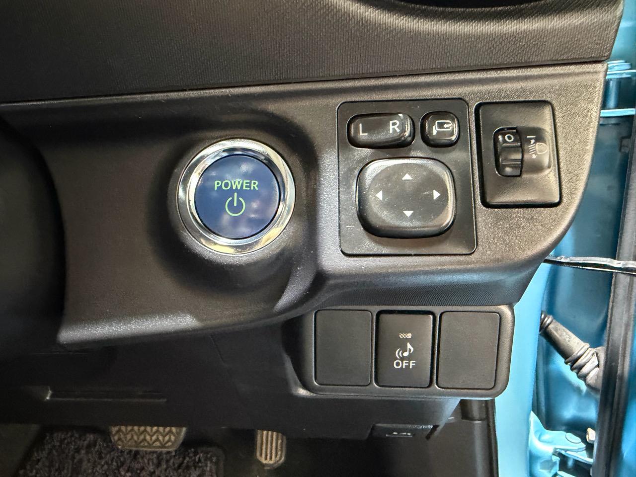 2015 Toyota Aqua