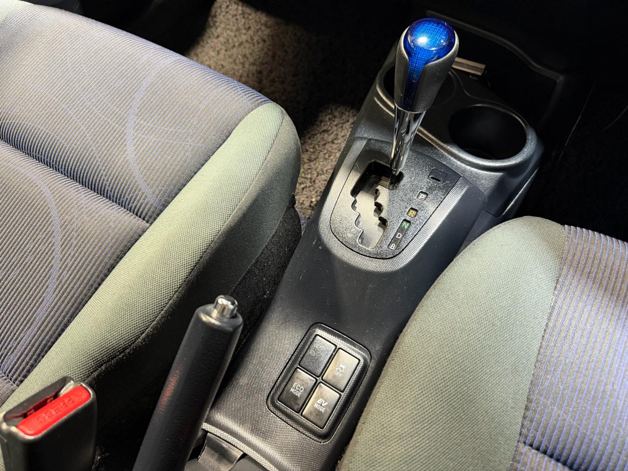 2015 Toyota Aqua