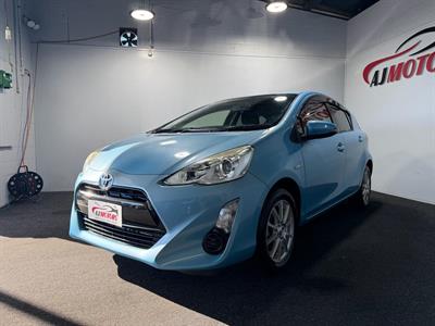2015 Toyota Aqua - Thumbnail