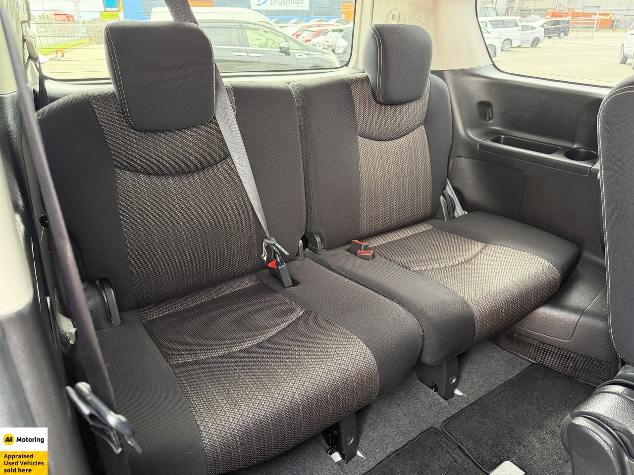 2016 Nissan Serena