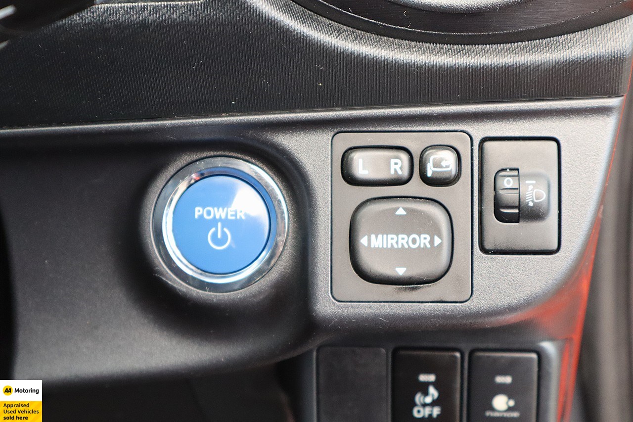 2012 Toyota Aqua
