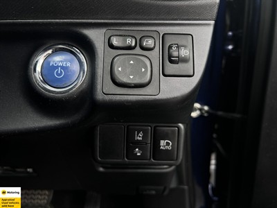 2019 Toyota Aqua - Thumbnail