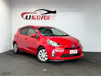 2013 Toyota Aqua - Thumbnail