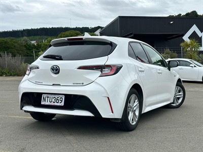 2021 Toyota Corolla - Thumbnail