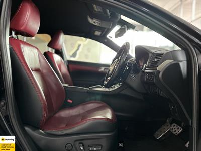 2014 Lexus CT200H - Thumbnail