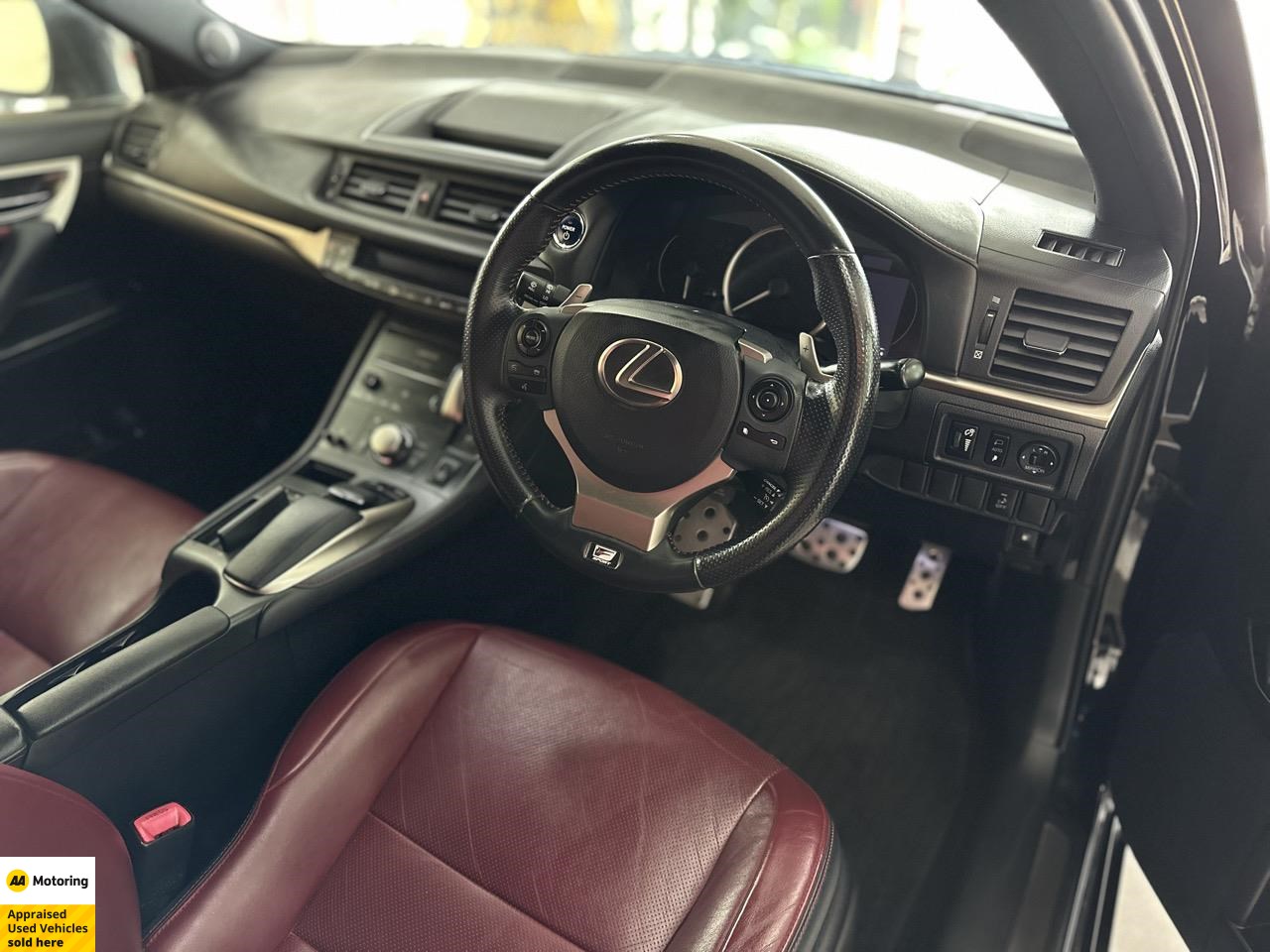 2014 Lexus CT200H