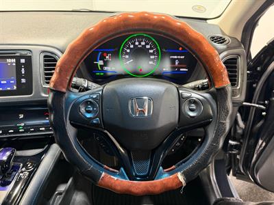 2015 Honda Vezel - Thumbnail